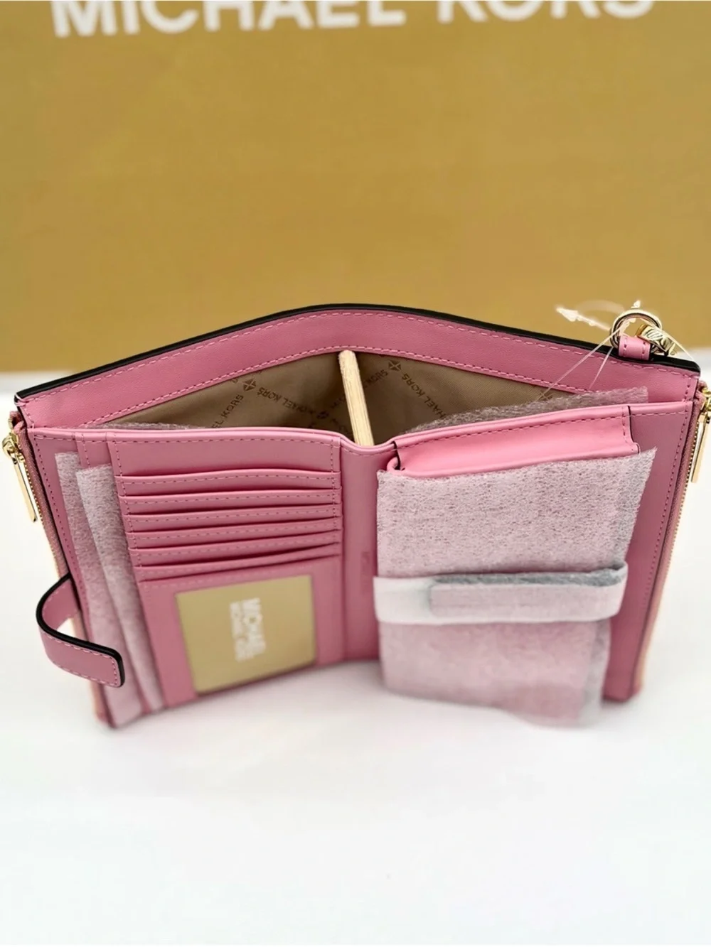 MICHAEL KORS Jet Set Travel Large Printed Signature Logo Wristlet Wallet